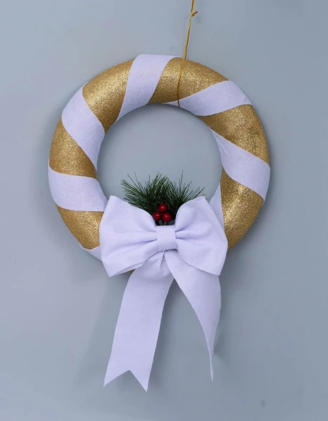 "NATALE" CORONA POLISTIROLO CM 35 ORO CON FASCE BIANCHE