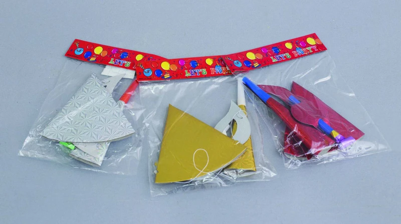 "NATALE" KIT TROMBETTA CAPPELLO E MASCHERA COLORI ASSORTITI